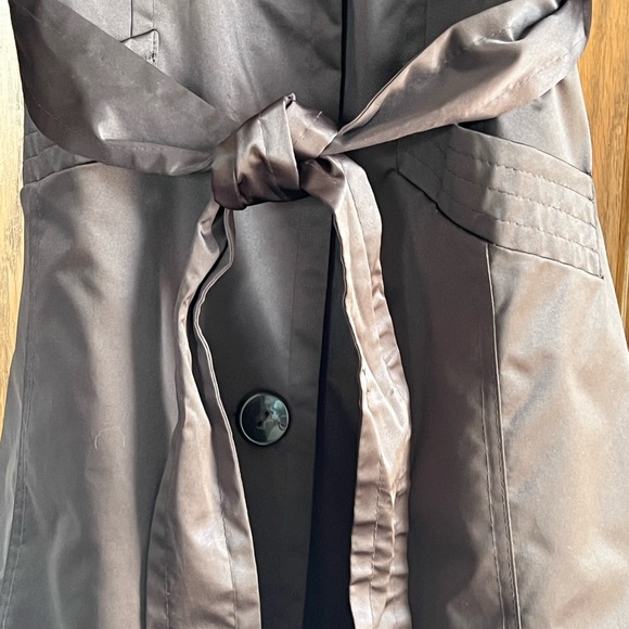 Apt 9 woman’s rain/trench coat - Picture 5 of 10